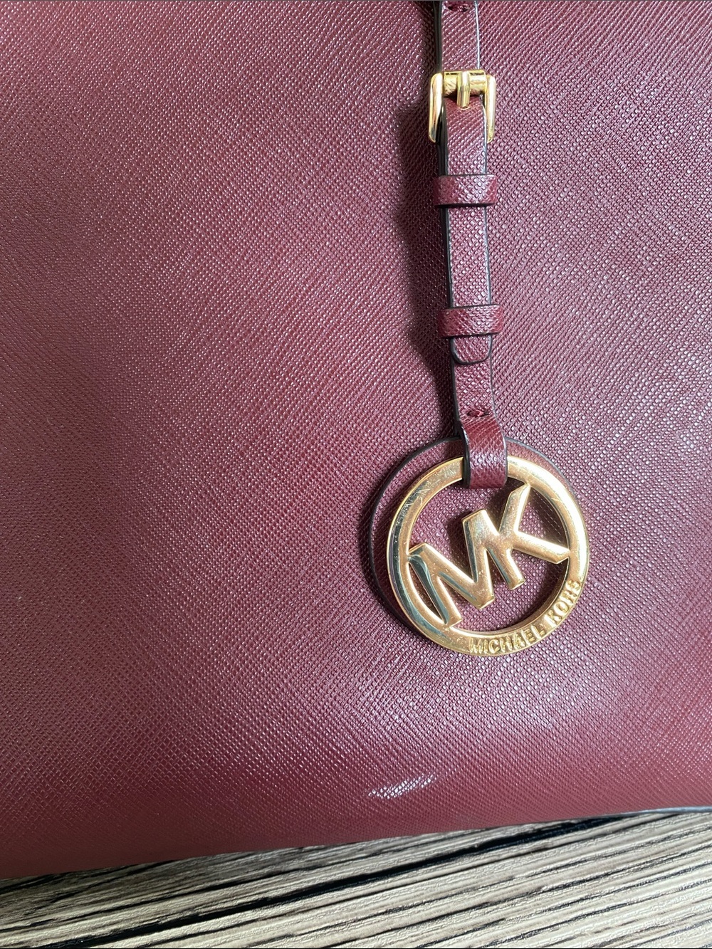 Michael Kors Burgandy Plum Zip Top Tote with Gold Hardware - Picture 5 of 16